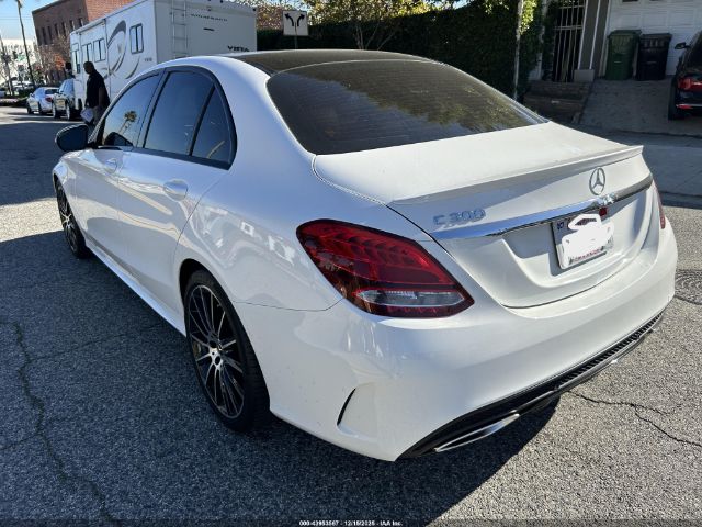 2018 MERCEDES-BENZ C 300 WDDWF4JB2JR423312 Photo 2