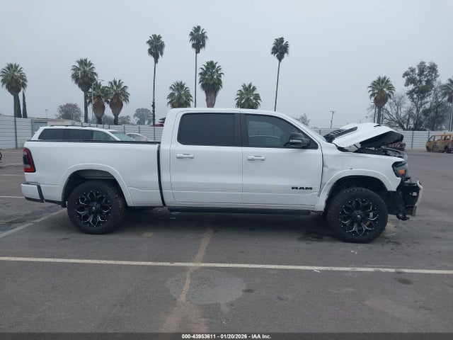 1C6SRFRT4NN420005 RAM 1500 Laramie 4x4 6&#039;4 Box