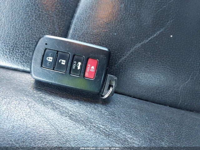 Aukcja sprzedaży 2015 Toyota Avalon Xle, vin: 4T1BK1EB0FU145121, numer aukcji: 43953645