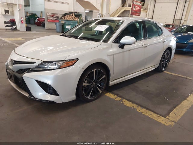 2019 TOYOTA CAMRY 4T1B61HK3KU807378 Photo 1