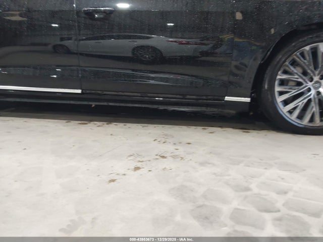 43953673 :رقم المزاد ، WAU8DAF85KN019432 vin ، 2019 Audi A8 L 55 مزاد بيع
