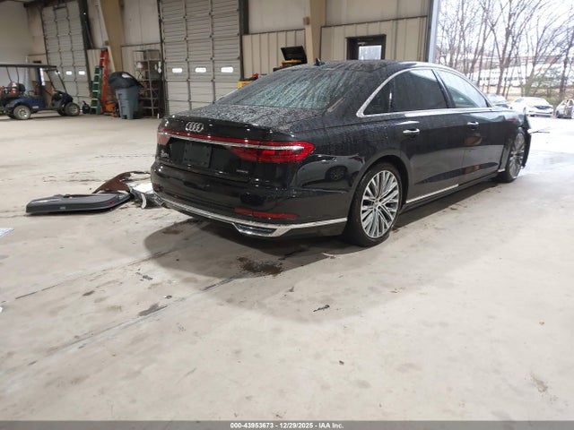 43953673 :رقم المزاد ، WAU8DAF85KN019432 vin ، 2019 Audi A8 L 55 مزاد بيع