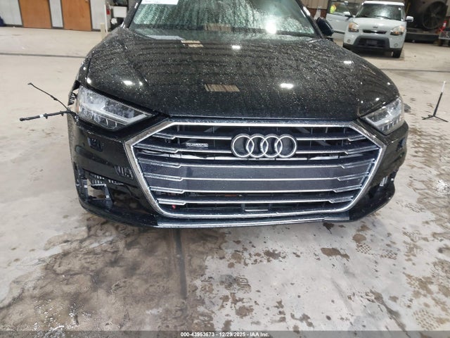 43953673 :رقم المزاد ، WAU8DAF85KN019432 vin ، 2019 Audi A8 L 55 مزاد بيع