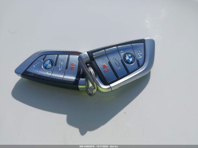 2018 BMW X5 5UXKR2C56J0X08352 Photo 10