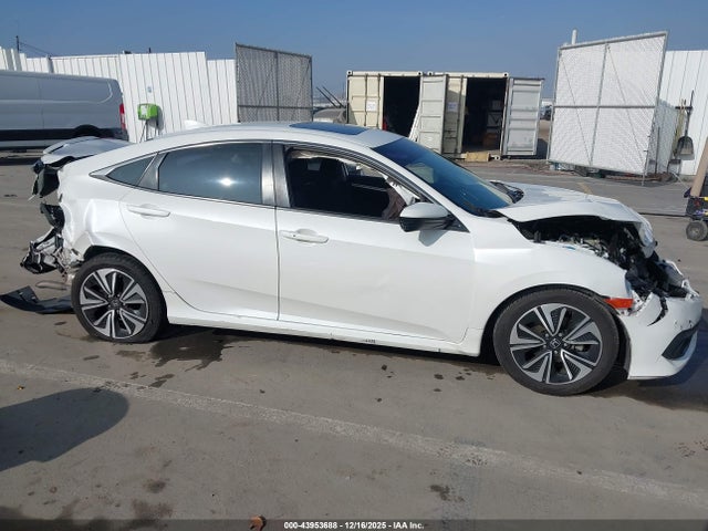 19XFC1E38JE004039 Honda Civic Ex-t
