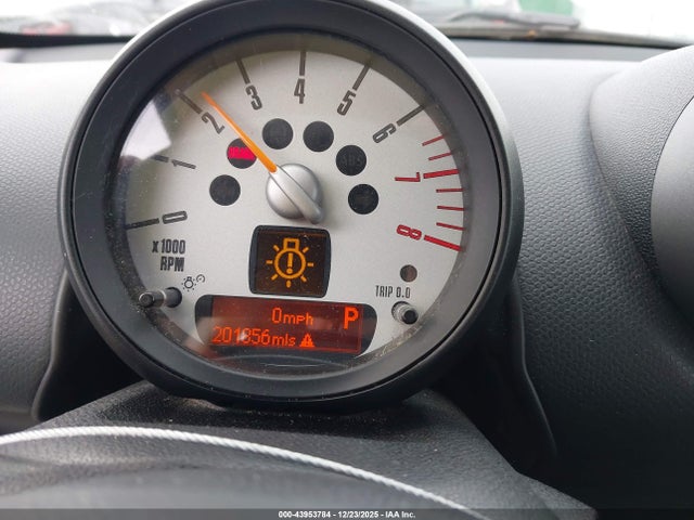 2011 MINI COOPER COUNTRYMAN WMWZB3C57BWH94988 Photo 6