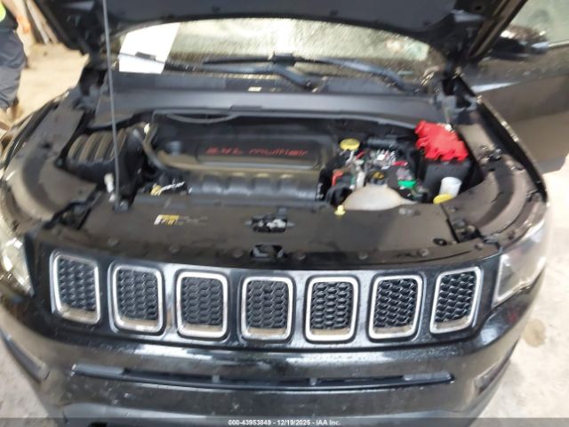 2019 JEEP COMPASS 3C4NJDBB7KT768136 Photo 9