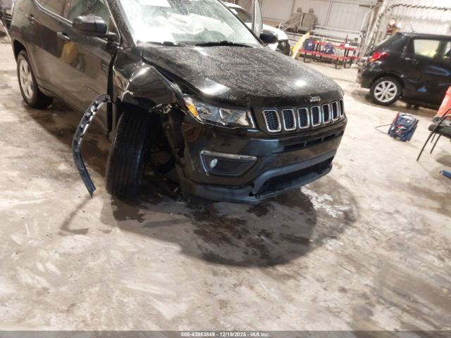 2019 JEEP COMPASS 3C4NJDBB7KT768136 Photo 5