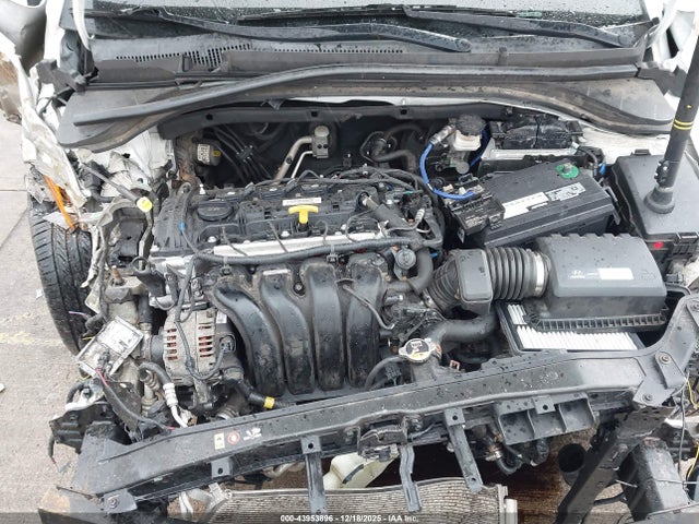 5NPD84LF7JH250552 Hyundai ELANTRA SEL