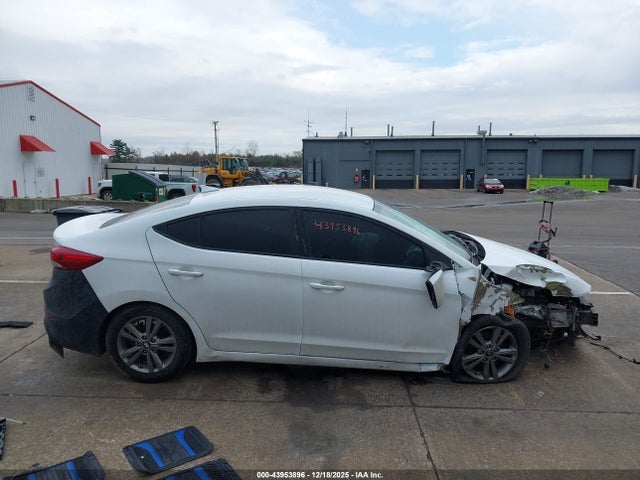 5NPD84LF7JH250552 Hyundai ELANTRA SEL