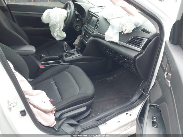 5NPD84LF7JH250552 Hyundai ELANTRA SEL