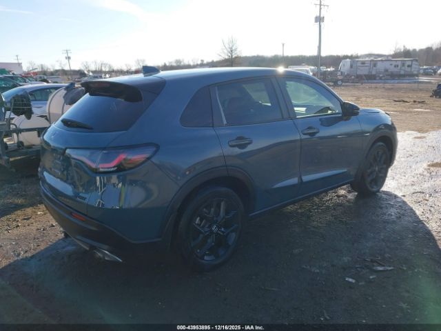 2023 HONDA HR-V 3CZRZ1H50PM706681 Photo 3