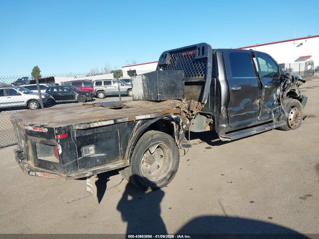 3C7WRTCL8LG279935 RAM 3500 Chassis Tradesman/slt/laramie/limited