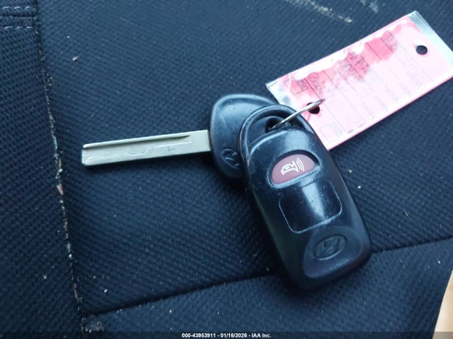 KMHTC6AD0GU270773 Hyundai Veloster