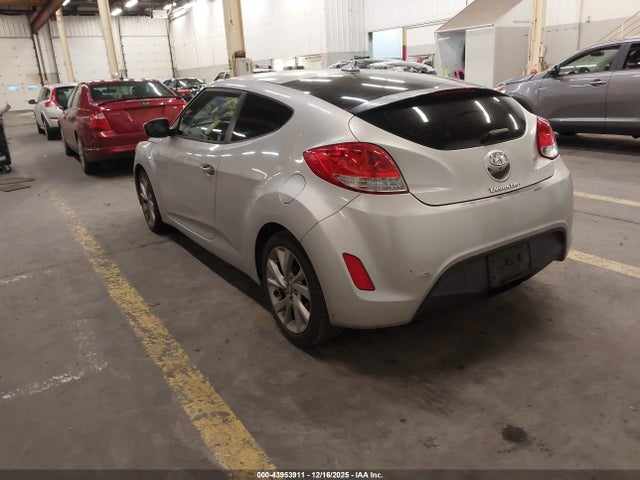 KMHTC6AD0GU270773 Hyundai Veloster