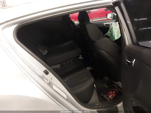 KMHTC6AD0GU270773 Hyundai Veloster