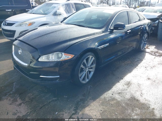 2015 JAGUAR XJ SAJWA3HT9FMV86207 Photo 1
