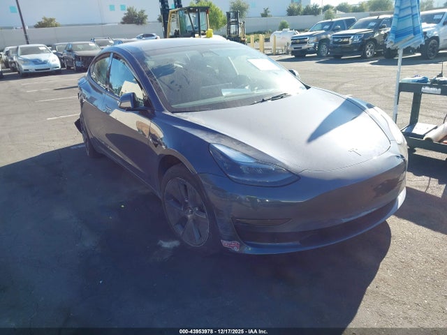 2023 TESLA MODEL 3 5YJ3E1EA3PF698850 Photo 0