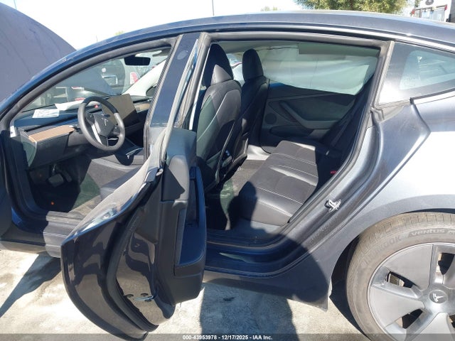2023 TESLA MODEL 3 5YJ3E1EA3PF698850 Photo 7