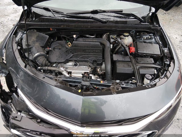 1G1ZD5ST4MF057295 Chevrolet Malibu Fwd Lt