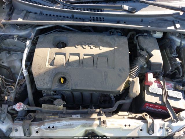 2018 TOYOTA COROLLA 5YFBURHE4JP842803 Photo 9