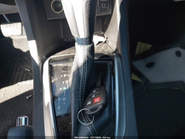 2018 TOYOTA COROLLA 5YFBURHE4JP842803 Photo 10