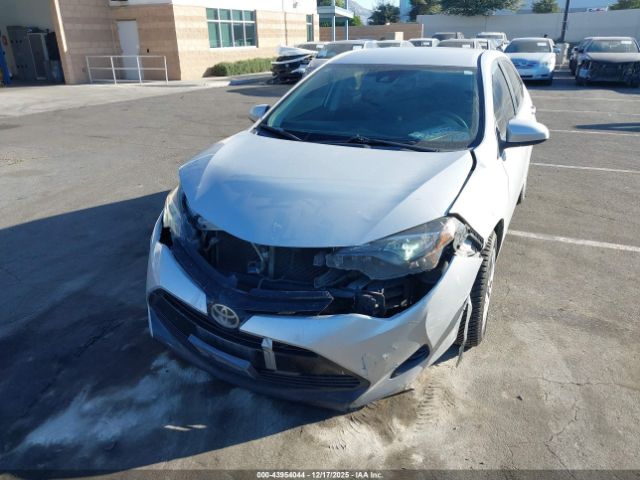 2018 TOYOTA COROLLA 5YFBURHE4JP842803 Photo 5