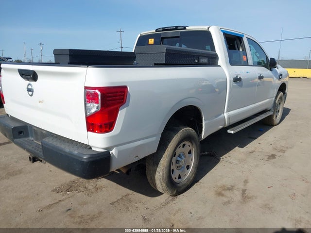 1N6AA1F37JN523557 Nissan Titan Xd S Gas