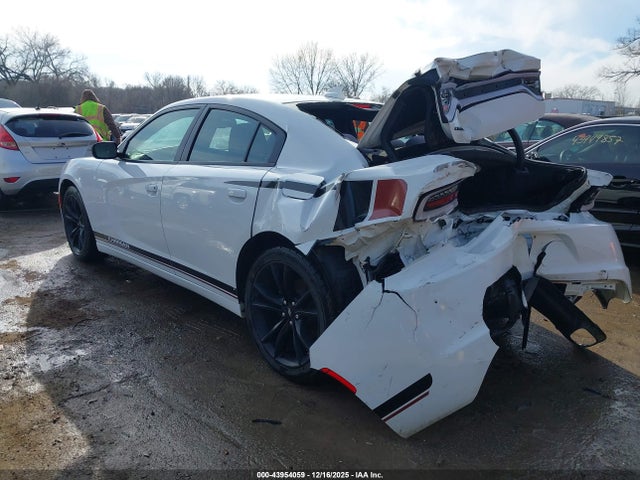 2017 Dodge Charger Sxt Rwd მანქანა იყიდება აუქციონზე, vin: 2C3CDXHG0HH642645, აუქციონის ნომერი: 43954059