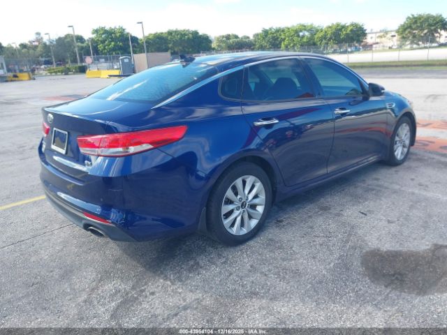 2018 KIA OPTIMA 5XXGU4L32JG202905 Photo 3