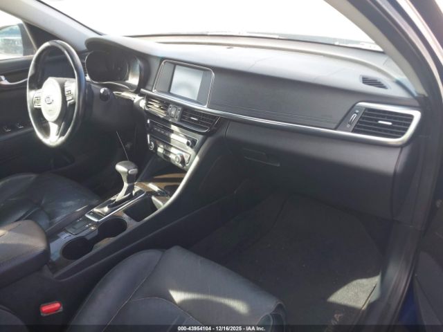 2018 KIA OPTIMA 5XXGU4L32JG202905 Photo 4