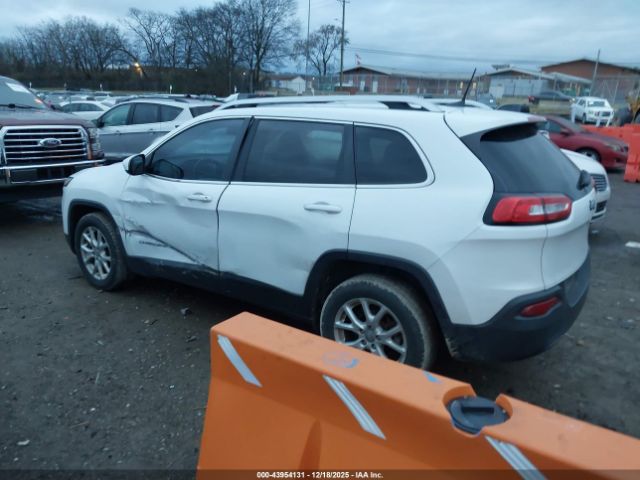 2017 JEEP CHEROKEE 1C4PJLCB9HW541213 Photo 2