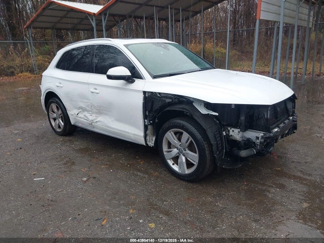 2018 AUDI Q5 WA1BNAFY7J2209555 Photo 0