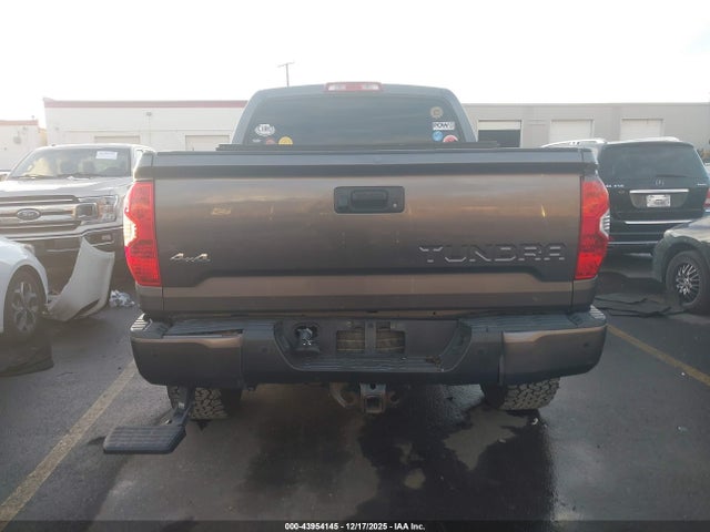 5TFAW5F12EX379291 Toyota Tundra Platinum 5.7l V8