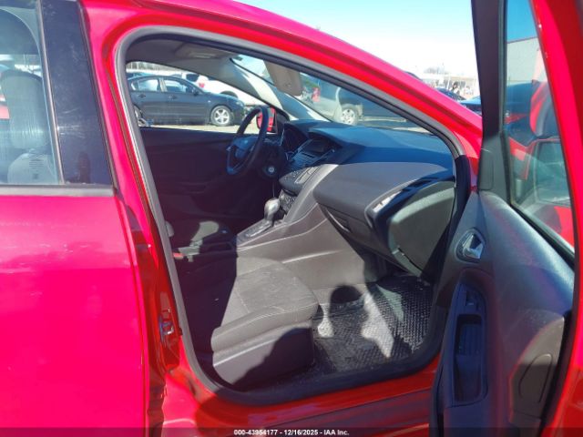 2016 FORD FOCUS 1FADP3F27GL240877 Photo 4