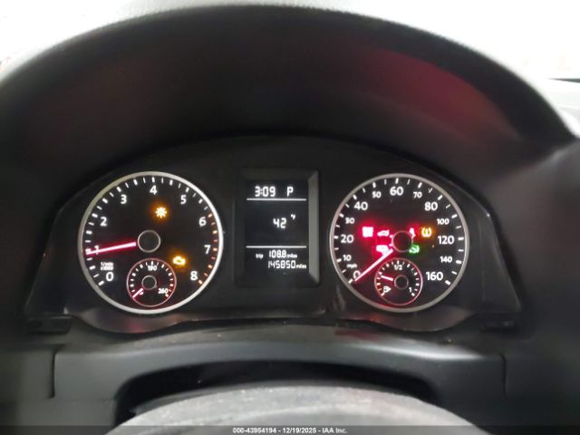 2011 VOLKSWAGEN TIGUAN WVGAV7AX7BW530813 Photo 6