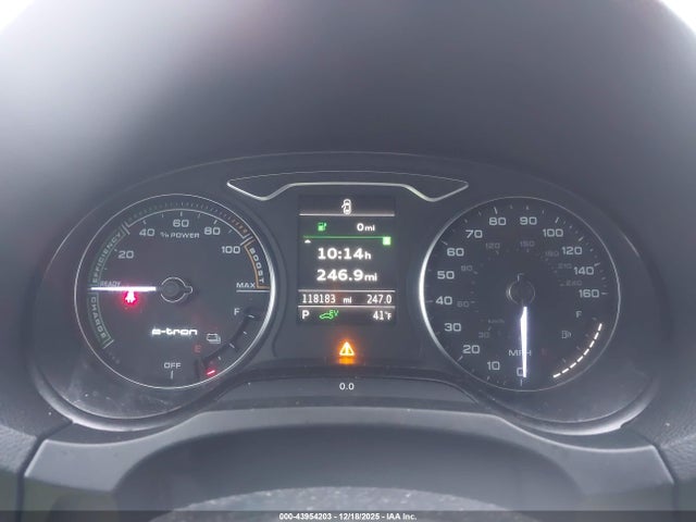 2016 AUDI A3 E-TRON WAUTPBFF7GA026287 Photo 6