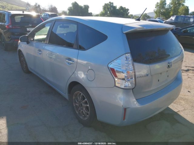 2012 TOYOTA PRIUS V JTDZN3EUXC3172951 Photo 2