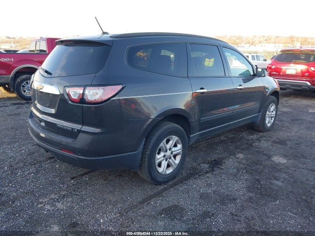 1GNKVFKD2FJ227083 Chevrolet Traverse Ls