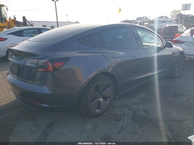 2023 TESLA MODEL 3 5YJ3E1EA3PF650815 Photo 3