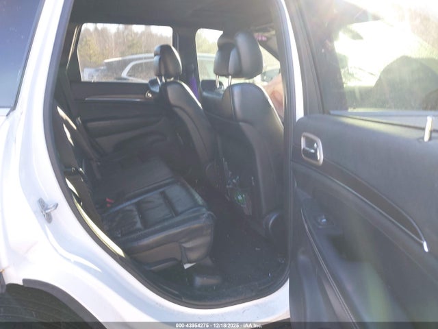1C4RJFBG3FC828049 Jeep Grand Cherokee Limited