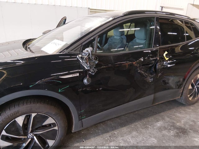 2021 VOLKSWAGEN ID.4 WVGRMPE29MP034445 Photo 5