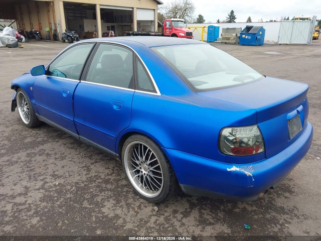1998 AUDI A4 WAUED28D9WA237132 Photo 2