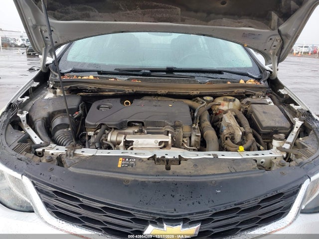1G1BE5SM3H7202141 Chevrolet Cruze Lt Auto
