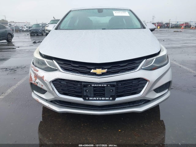 1G1BE5SM3H7202141 Chevrolet Cruze Lt Auto