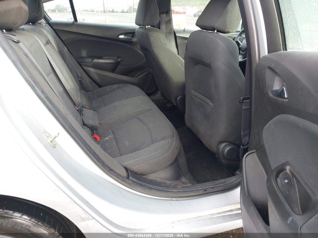 1G1BE5SM3H7202141 Chevrolet Cruze Lt Auto