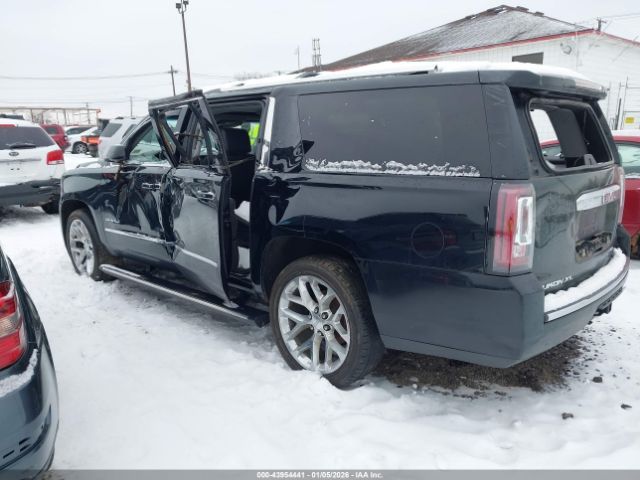 2017 GMC YUKON XL 1GKS2HKJ8HR171386 Photo 2