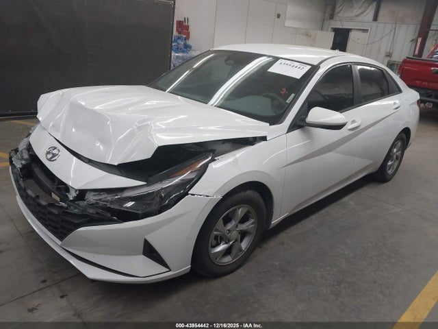 5NPLL4AG7NH061704 Hyundai ELANTRA SE