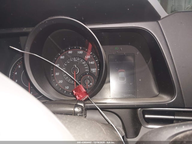 5NPLL4AG7NH061704 Hyundai ELANTRA SE