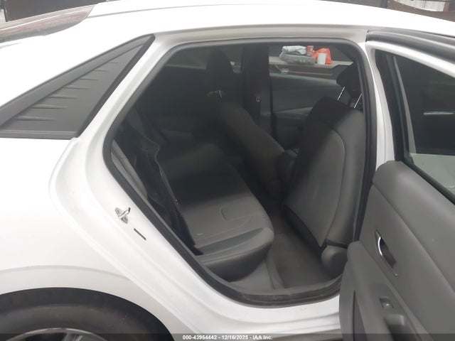 5NPLL4AG7NH061704 Hyundai ELANTRA SE